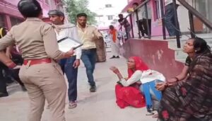 सीतापुर में नवजात की मौत से बवाल: परिजनों का आरोप – इलाज में भारी लापरवाही